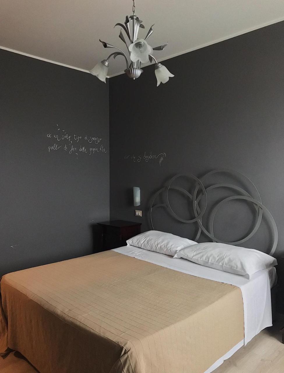 Hotel Opera' Moscufo ภายนอก รูปภาพ